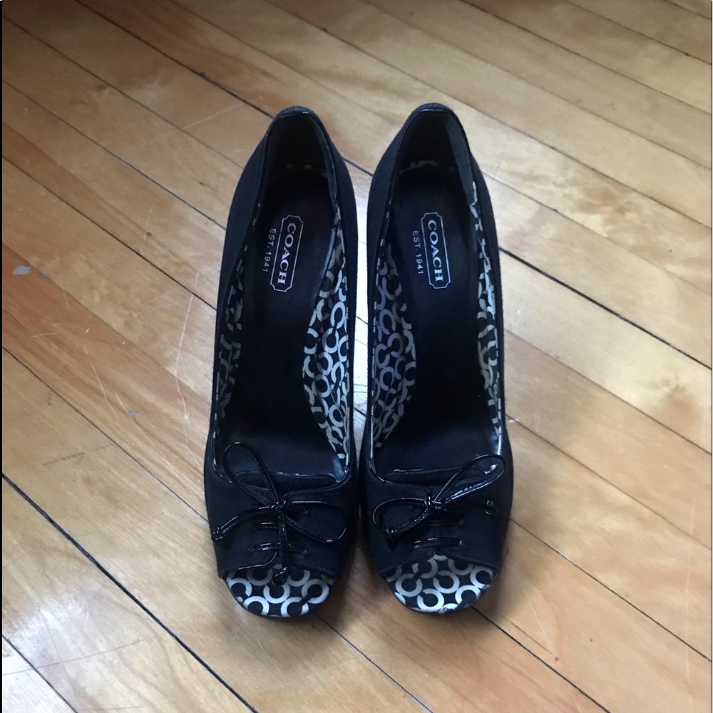 Coach ‘Corey’ Black Peep Toe Heels Size 6